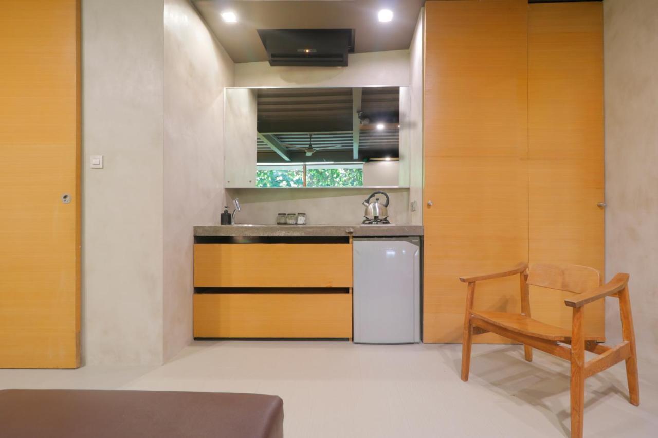 Clio Apartment Seminyak  Ngoại thất bức ảnh