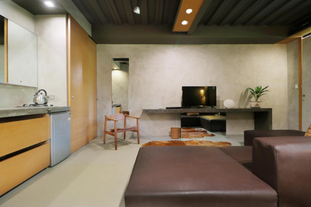 Clio Apartment Seminyak  Ngoại thất bức ảnh