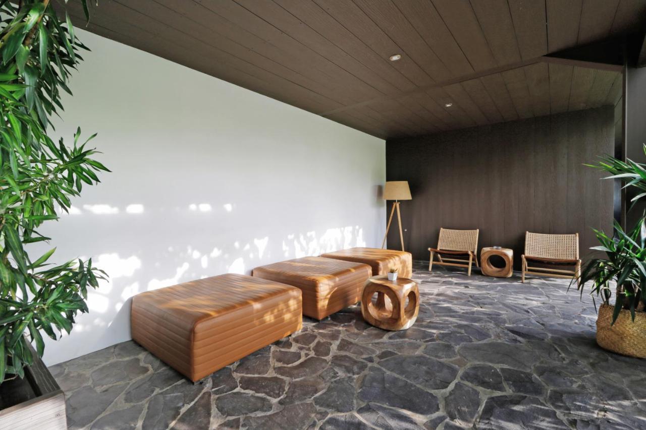 Clio Apartment Seminyak  Ngoại thất bức ảnh